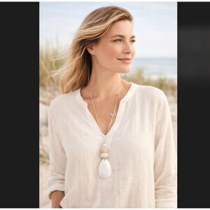 J. Jill Mother of Pearl Pendant Necklace Raffia Resin Boho Resort Adjustable NWT